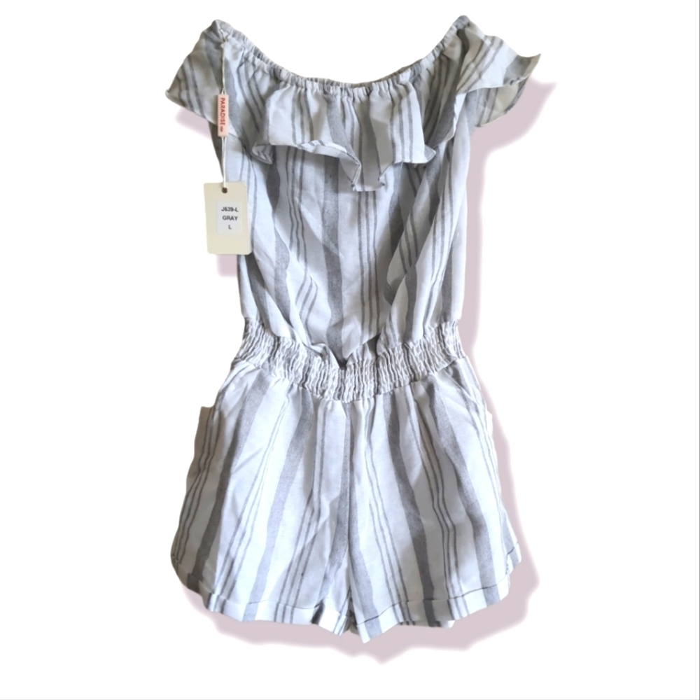 White & grey strapless rompers